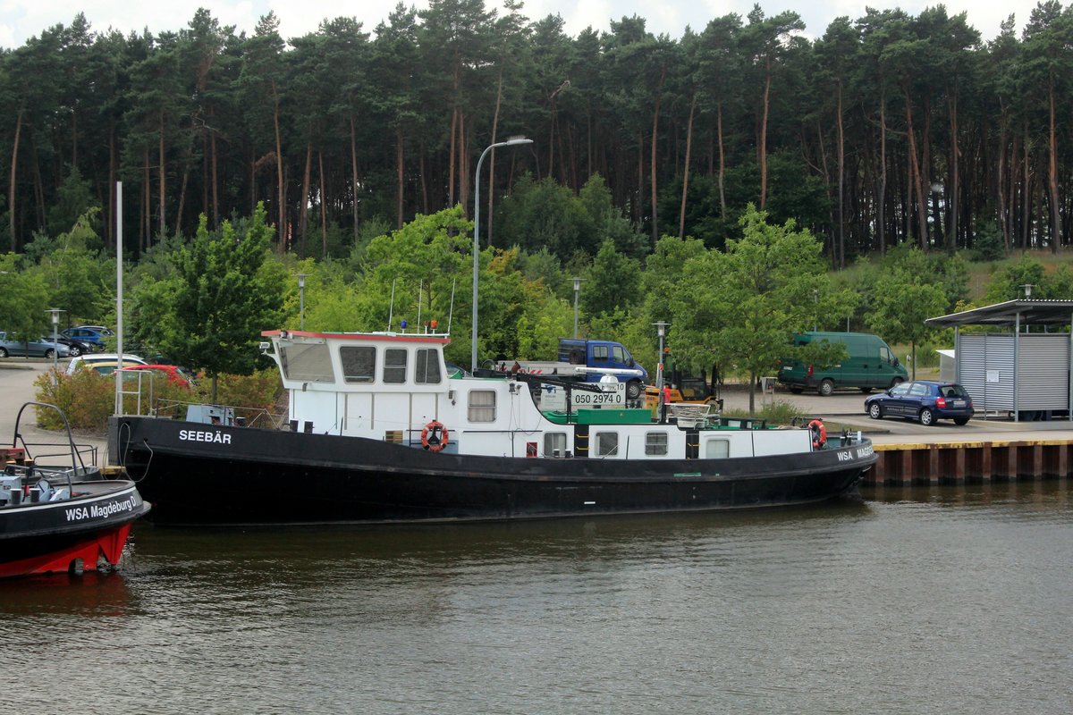 Eisbrecher Seebär (05029740 , 21,81 x 5,10m) vom WSA Magdeburg lag am 30.06.2014 an der Aussenstelle Niegripp / Bauhof Hohenwarthe.  