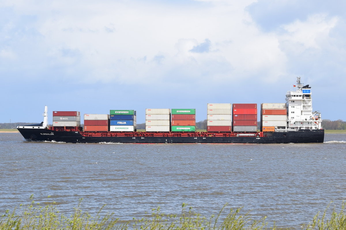 ELBSAILOR , Feederschiff , IMO 9448695 , Baujahr 2012 , 1085 TEU , 157.9 × 23.8m ,22.04.2017 Grünendeich