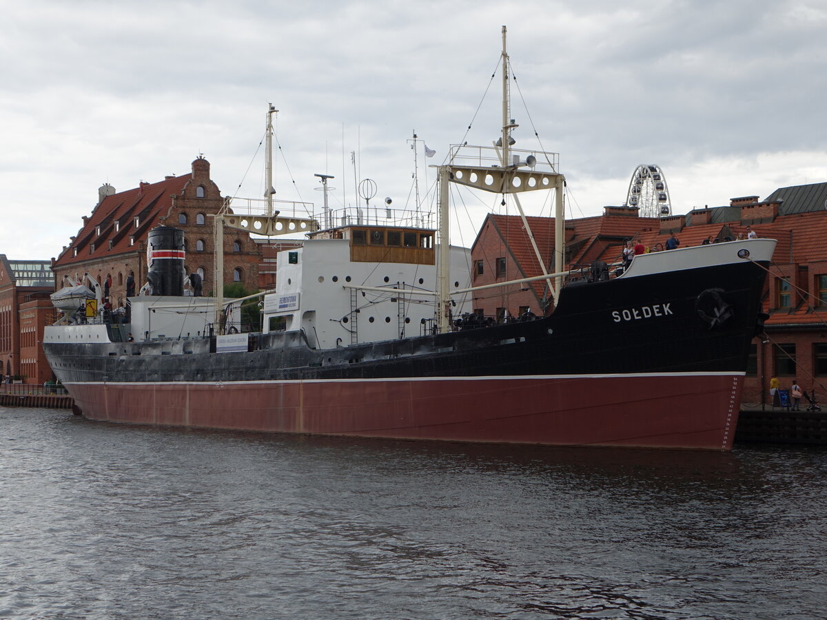 Erzfrachter SS Soldek, Museumsschiff des Nationalen Maritimen Museums in Danzig, Stapellauf 1949, Olowianka Viertel Danzig (02.08.2021)