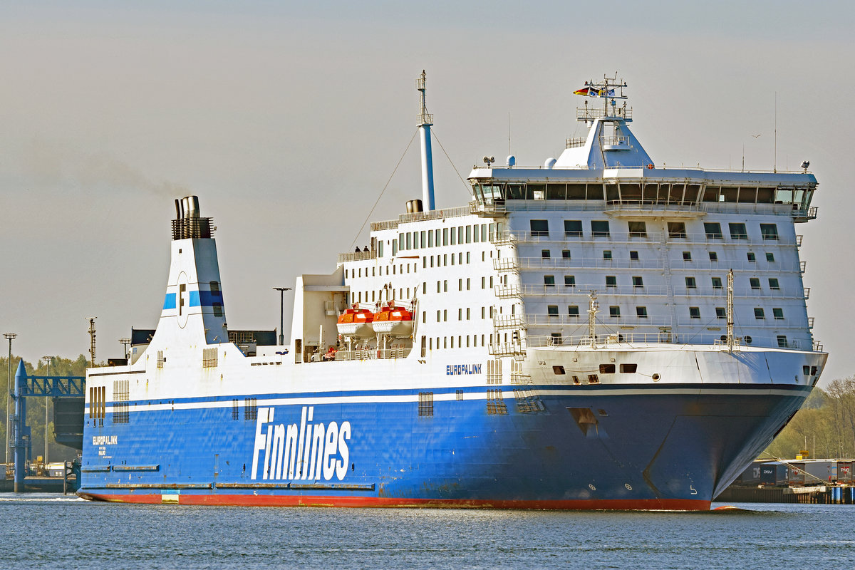 EUROPALINK (IMO 9319454) am 08.05.2020 im Hafen von Lübeck-Travemünde