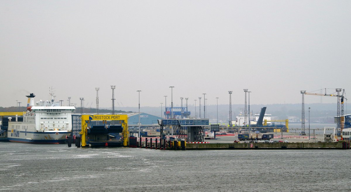 Fährhafen Rostock am 10.11.17