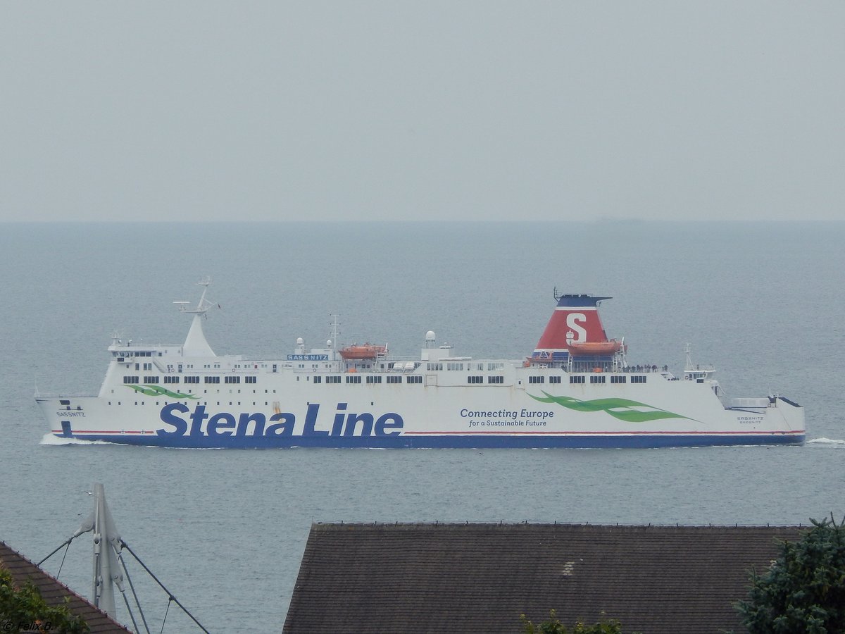 Fährschiff  Sassnitz  vor Sassnitz am 16.07.2017