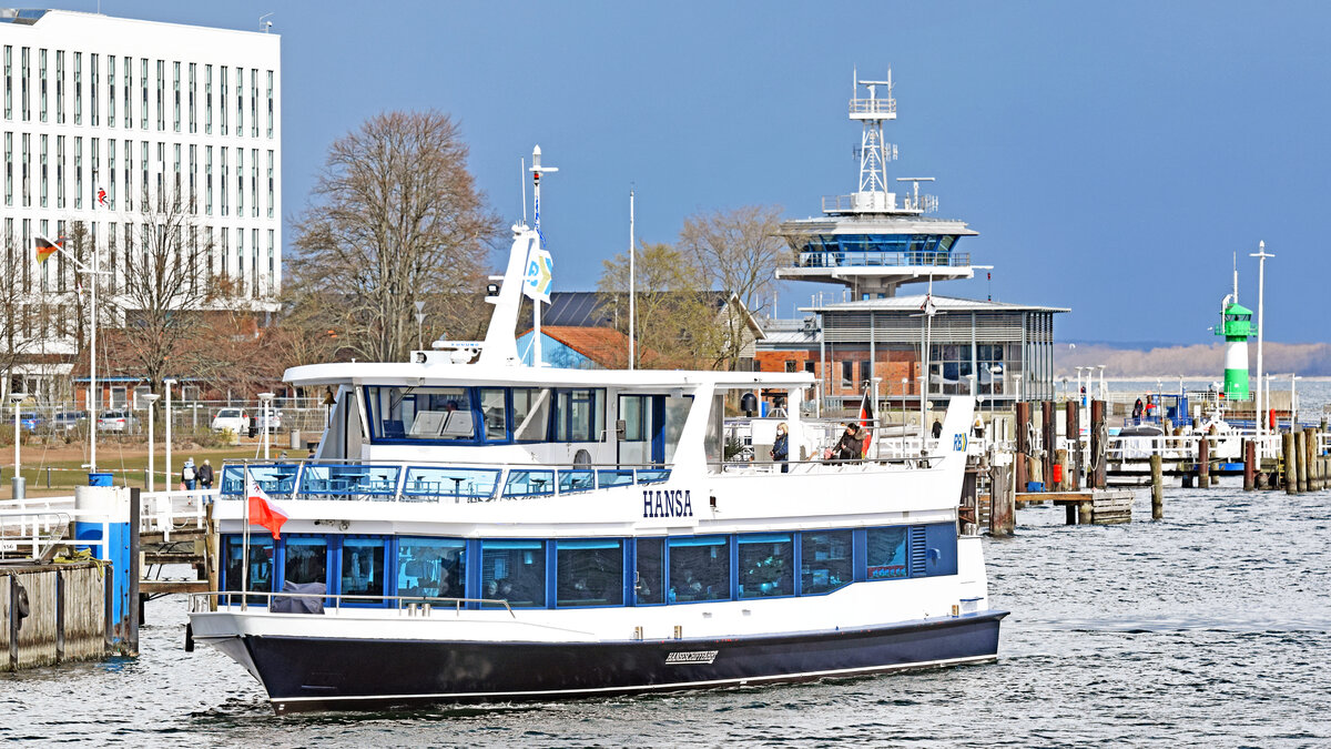 Fahrgastschiff HANSA ( Hanseschifffahrt ) am 09.04.2022 im Hafen von Lübeck-Travemünde