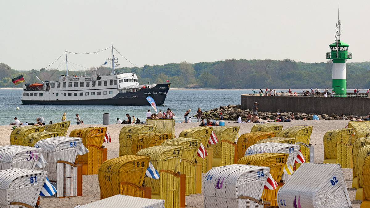 Fahrgastschiff MARITTIMA bei der Nordermole im Hafen von Lübeck-Travemünde. Aufnahme vom 10.5.2018