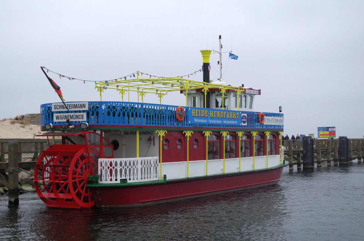 Fahrgastschiff Schnatermann am 19.03.16 in Warnemünde