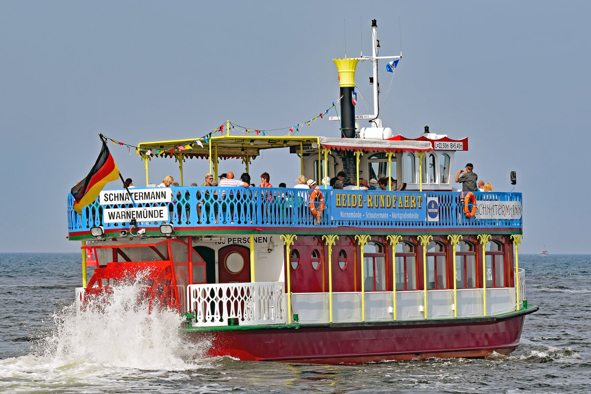 Fahrgastschiff SCHNATERMANN am 30.08.2017 vor Rostock-Warnemünde