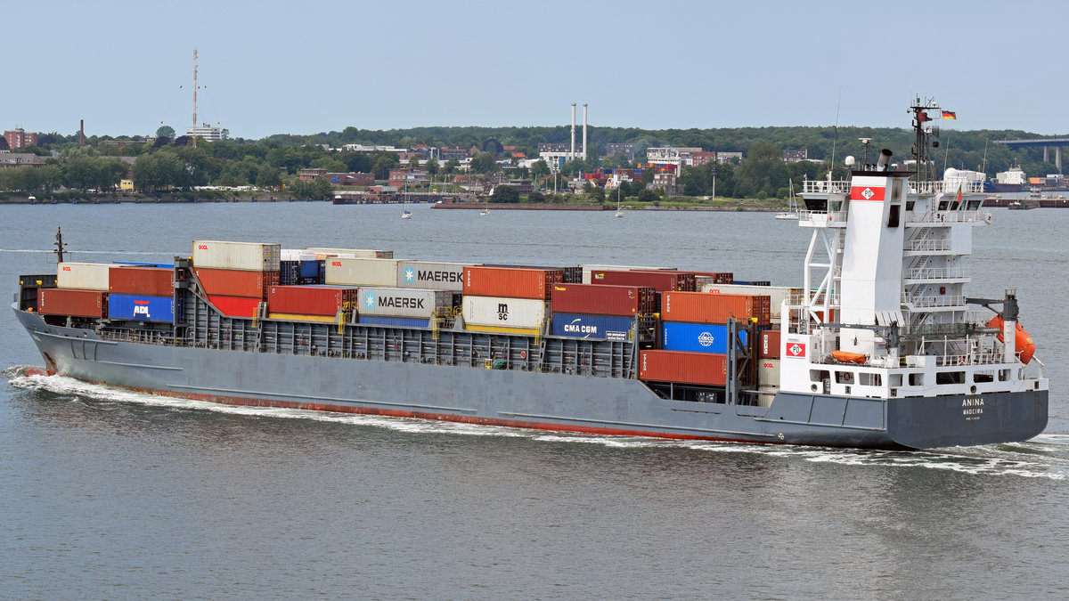 Feederschiff ANINA (IMO 9354351) am 23.06.2019 in der Kieler Förde