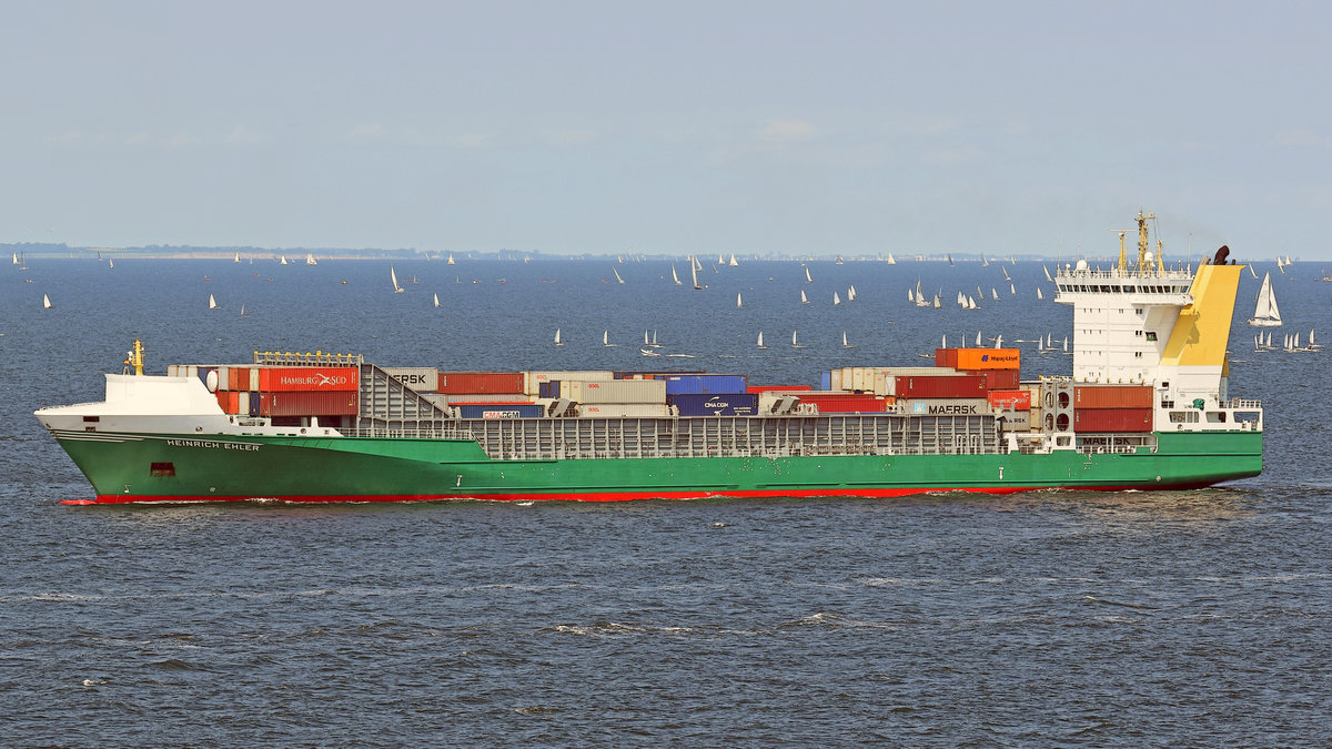 Feederschiff HEINRICH EHLER (IMO 9372200) am 23.6.2019 auf der Ostsee in Richtung Kiel steuernd