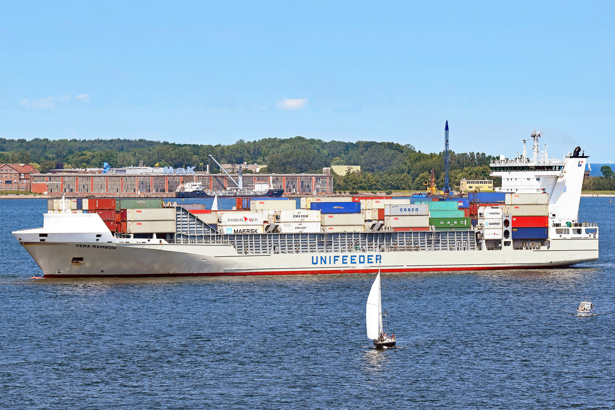 Feederschiff VERA RAMBOW (IMO 9432220) am 23.06.2019 in der Kieler Förde