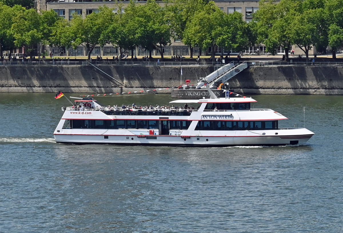 FGS JAN VON WERTH auf dem Rhein in Köln - 12.07.2022