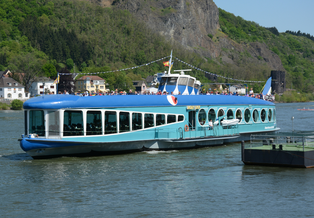 FGS  Moby Dick  beim Anlegen in Remagen - 08.05.2016