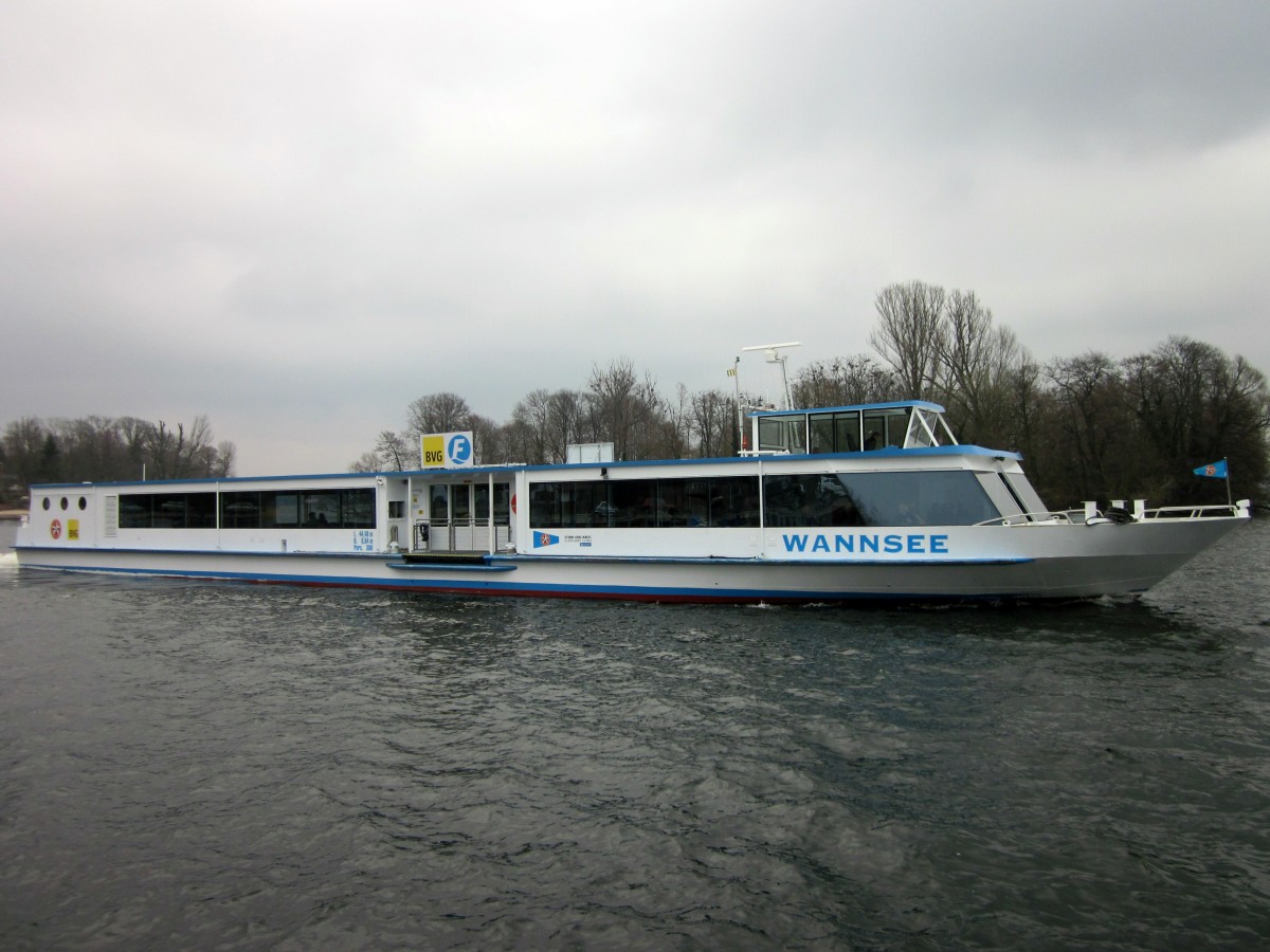 FGS Wannsee der Stern-u. Kreisschifffahrt am 28.02.2014 nach dem Ablegen in Berlin-Kladow