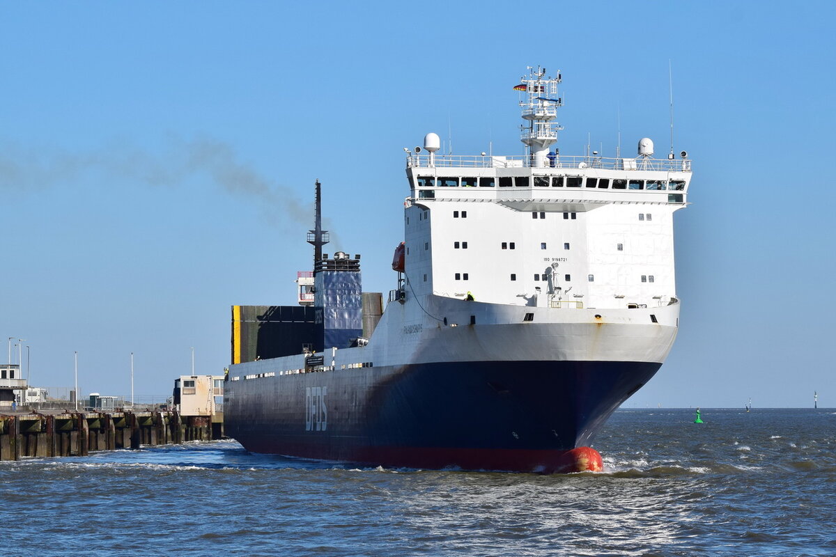 FINLANDIA SEAWAYS , Ro-Ro Cargo , IMO 9198721 , 162.58 x 20.62 m , Baujahr 2000 , Cuxhaven , 22.04.2022