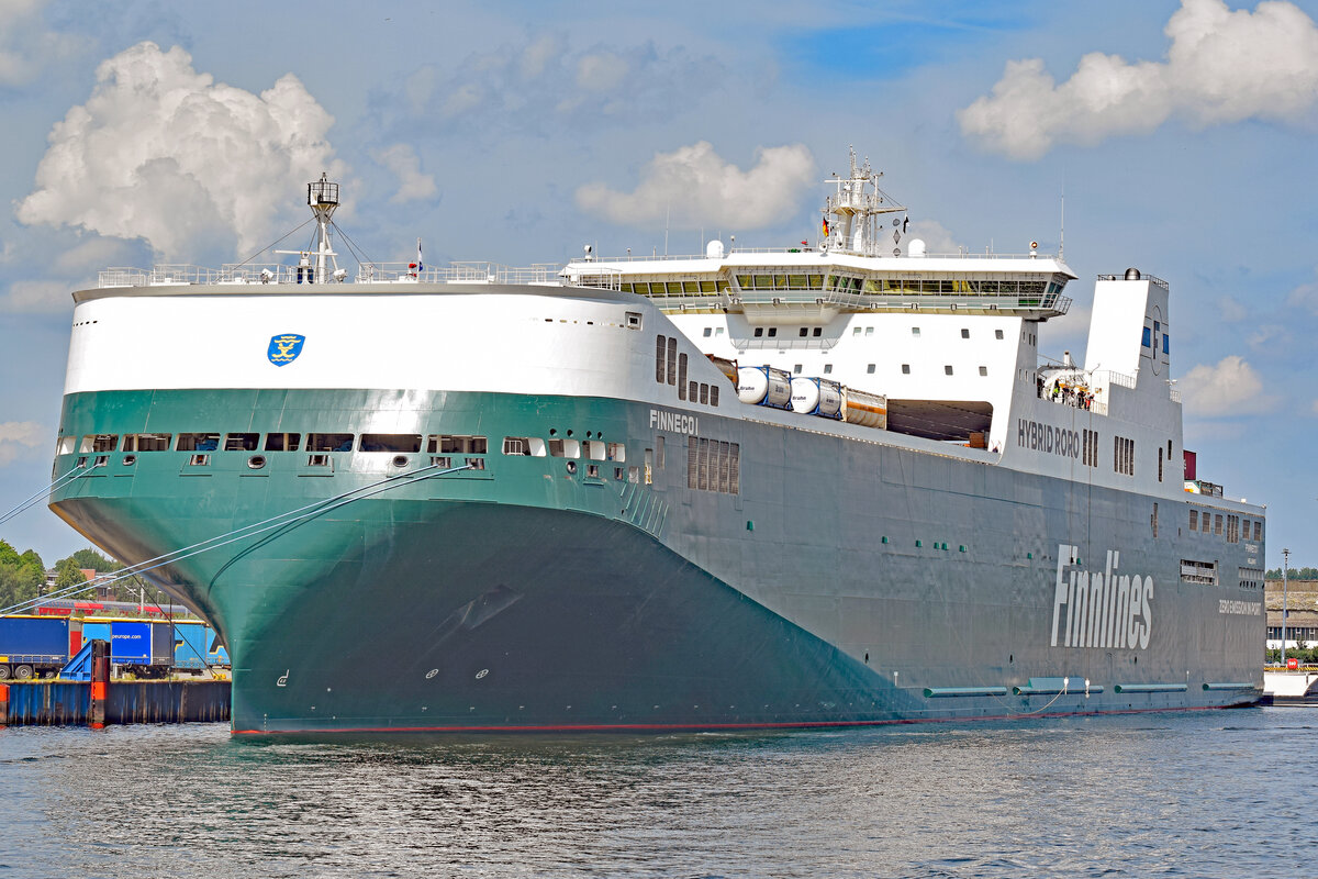 FINNECO I (IMO 856830, Finnlines) am 26.06.2022 in Travemünde