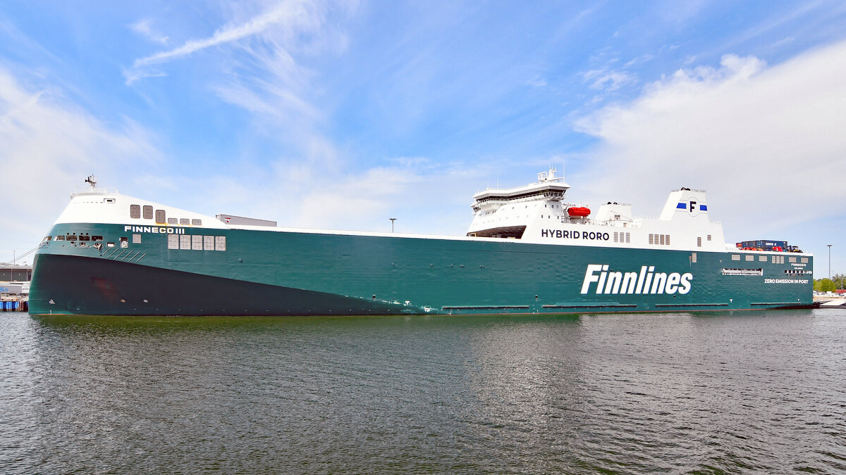 FINNECO III (IMO: 9856854, Finnlines) am 22.05.2023 beim Skandinavienkai in Lübeck-Travemünde