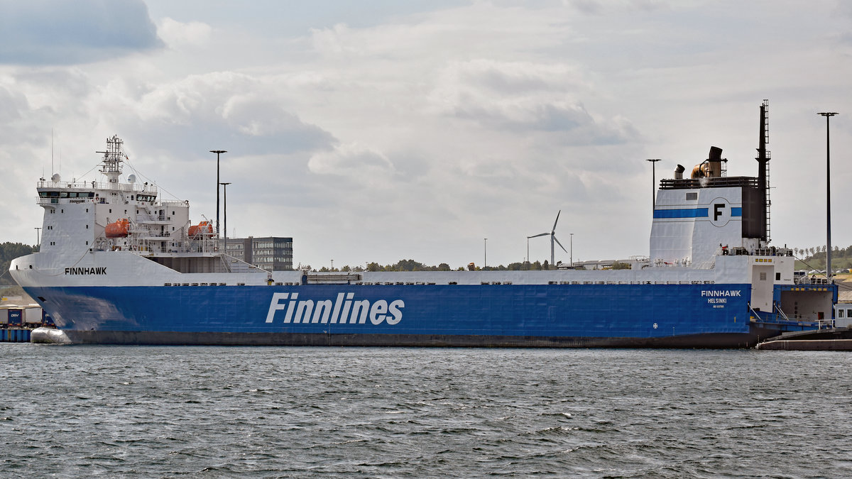 FINNHAWK (IMO: 9207895) am 20.9.2018 im Hafen von Lübeck-Travemünde