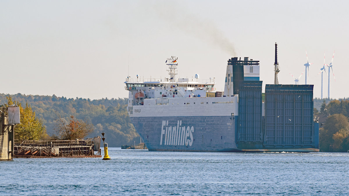 FINNPULP (IMO 9212644) am 6.10.2018 Lübeck in Richtung Ostsee verlassend