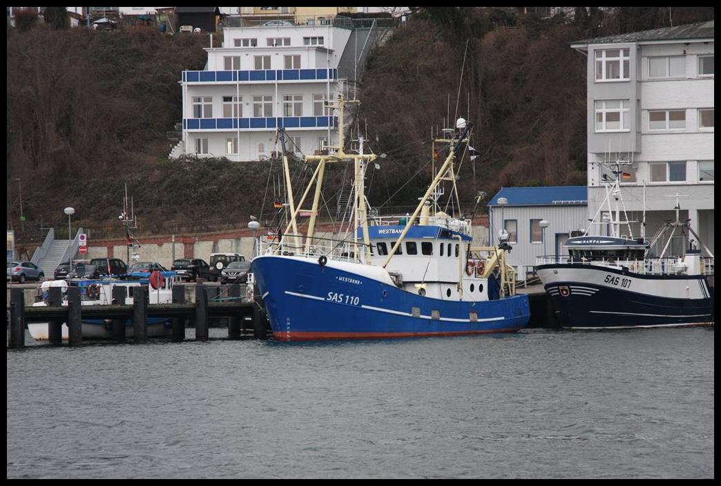 Fischereiboot WESTBANK SAS 110 am 1.3.2017 im Hafen Sassnitz.