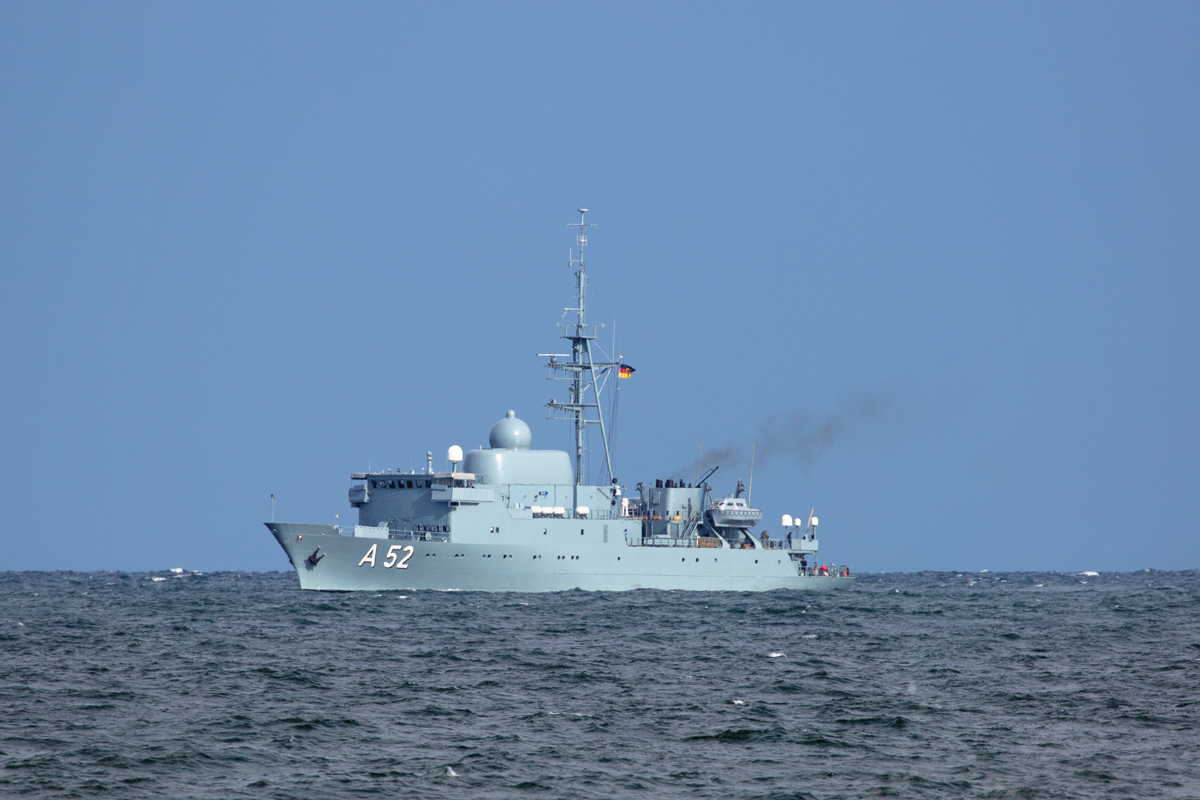 Flottendienstboot OSTE A52 vor Rügen. - 15.05.2019