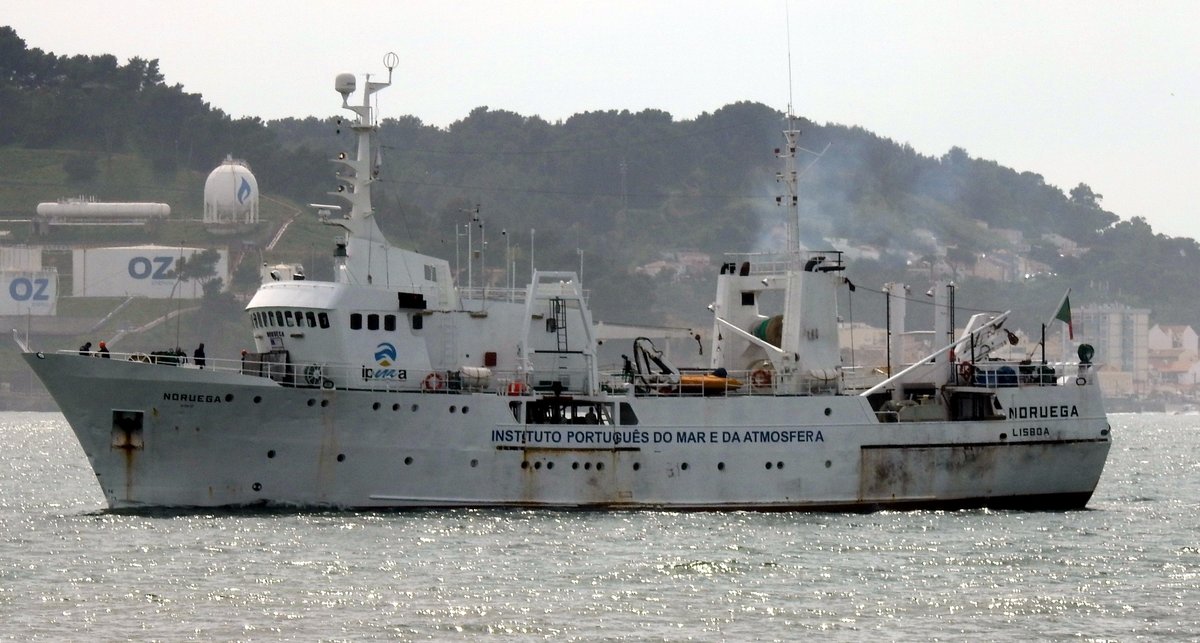 Forschungsschiff Noruega des Instituto portugues do mar a do atmosfera auf dem Tejo bei Lissabon am 29.03.2017.