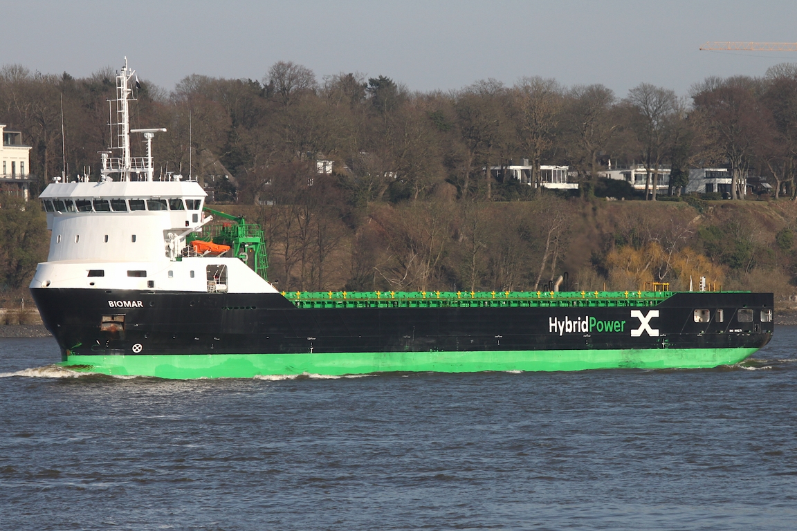 Frachtschiff BIOMAR (IMO 9956276); Datum: 05.03.2026; Aufnahmeort: Elbe/Hafen Hamburg, Deutschland. 