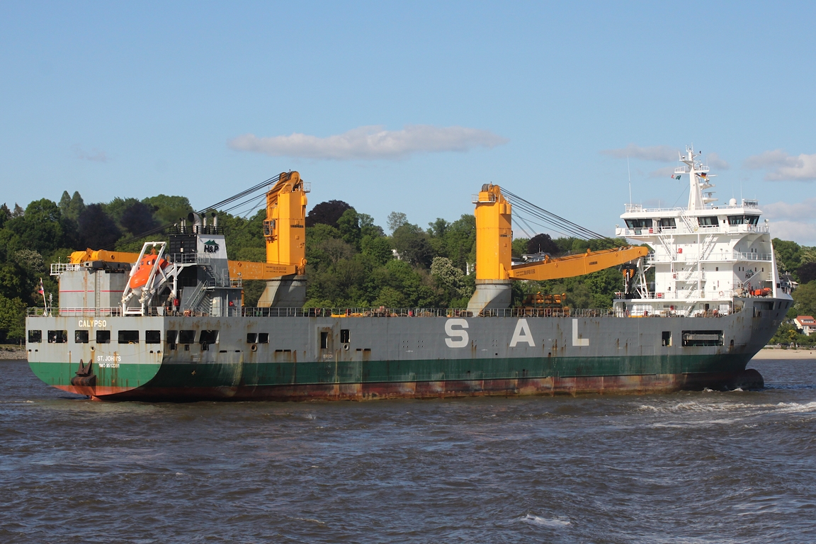 Frachtschiff CALYPSO (IMO 9512381); Datum: 08.05.2026; Aufnahmeort: Elbe/Hafen Hamburg, Deutschland.