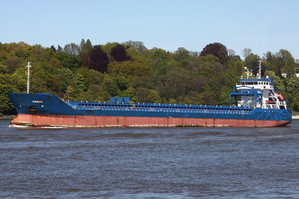 Frachtschiff HARUN (IMO 9361380); Datum: 29.04.2026; Aufnahmeort: Elbe/Hafen Hamburg, Deutschland.