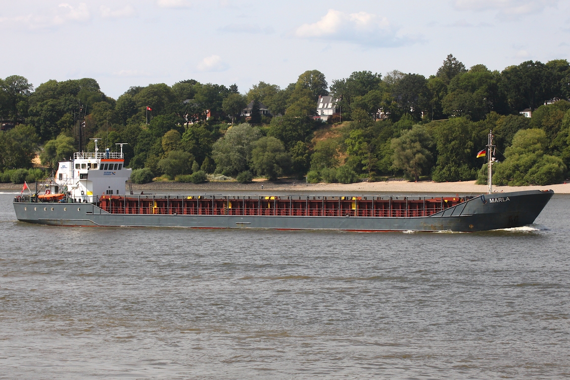Frachtschiff MARLA (IMO 8611013); Datum: 02.08.2026; Aufnahmeort: Elbe/Hafen Hamburg, Deutschland.
