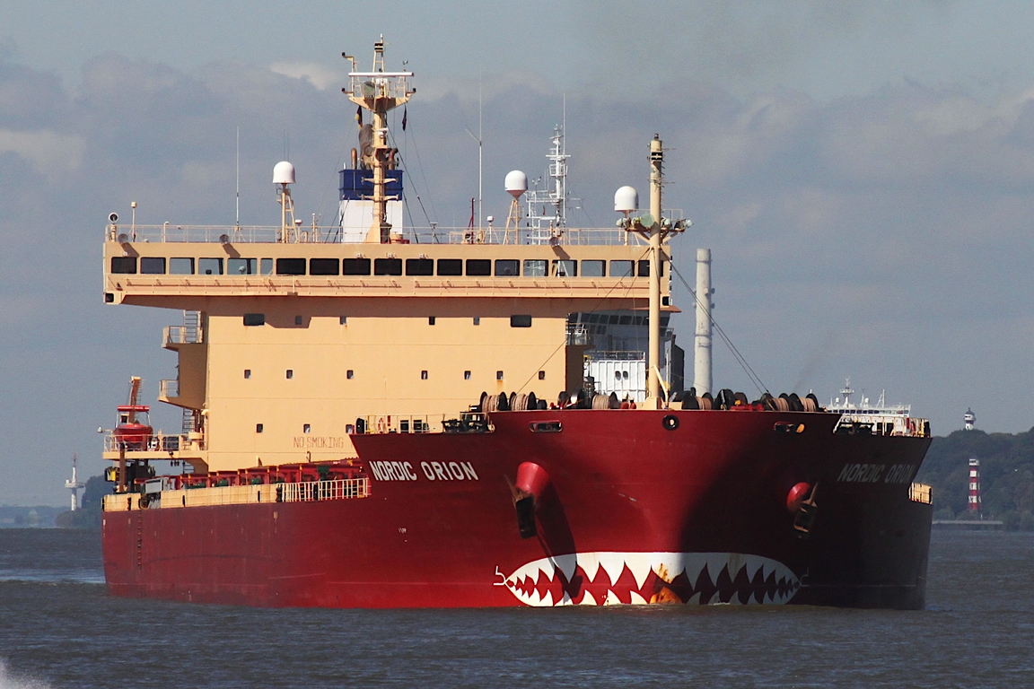 Frachtschiff NORDIC ORION (IMO 9529463); Datum: 19.08.2025; Aufnahmeort: Elbe/Hafen Hamburg, Deutschland.