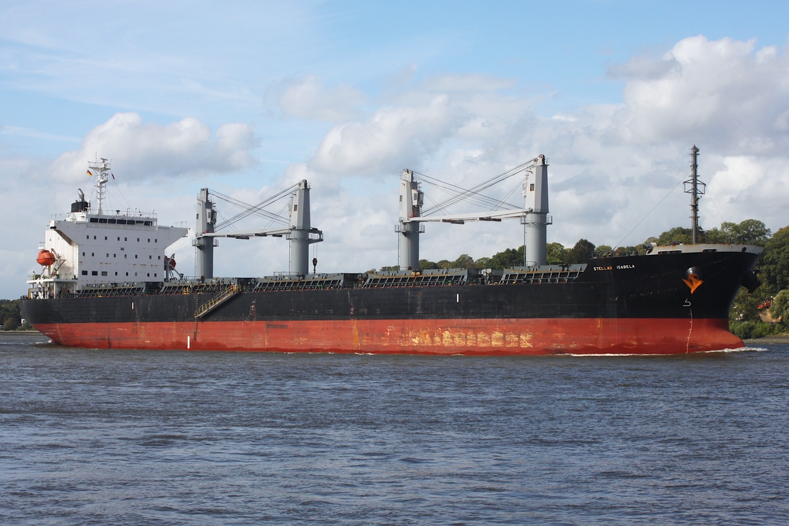 Frachtschiff STELLAR ISABELA (IMO 9791949); Datum: 18.09.2026; Aufnahmeort: Elbe/Hafen Hamburg, Deutschland.