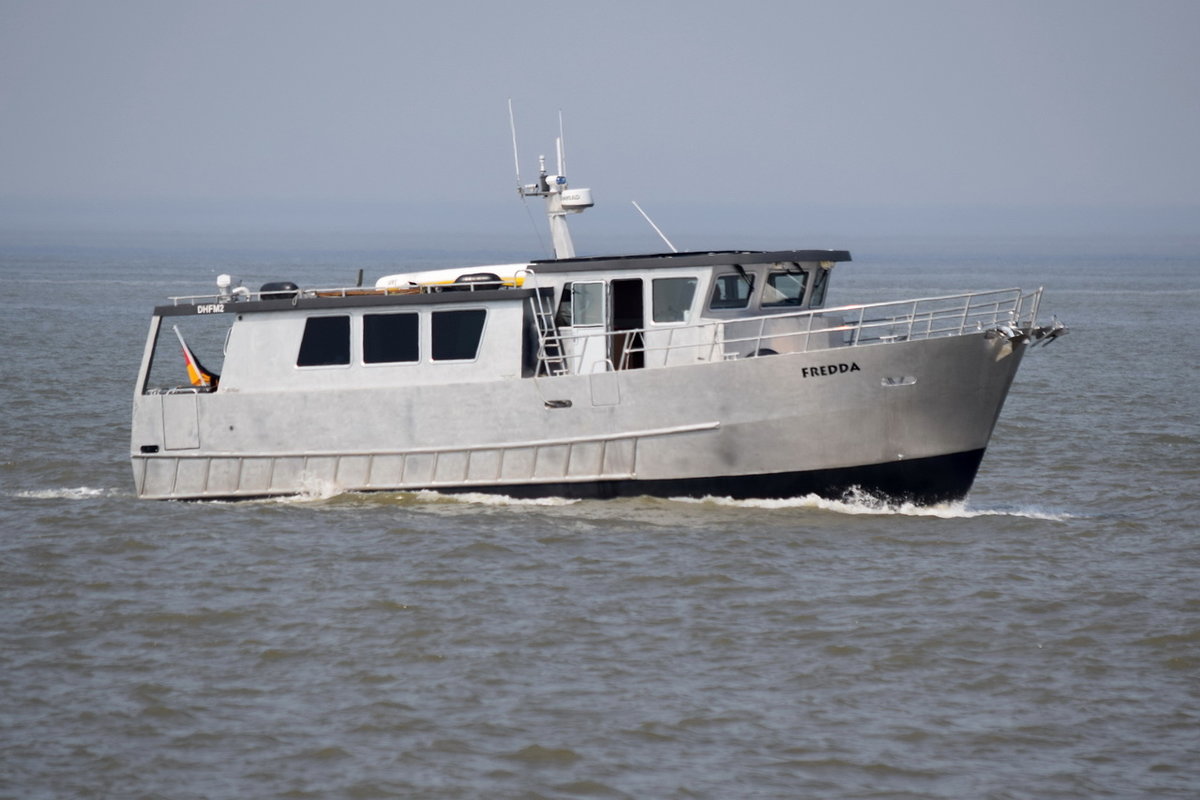 FREDDA , Pleasure Craft , MMSI 211624040 , 15 x 4m , 17.05.2017  Cuxhaven
 