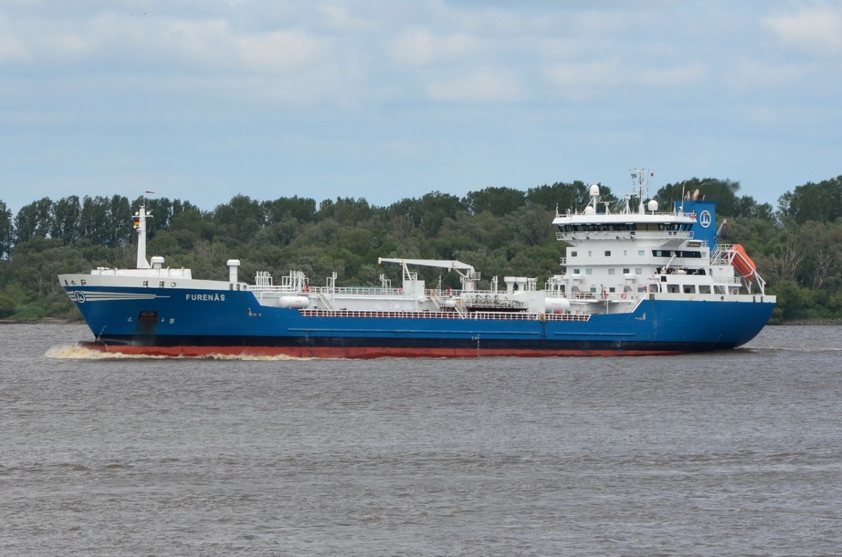 FURENAS ,Tankschiff , IMO 9153214 , Baujahr 1998 , 137 x 22 m , Lühe  20.06.2015 