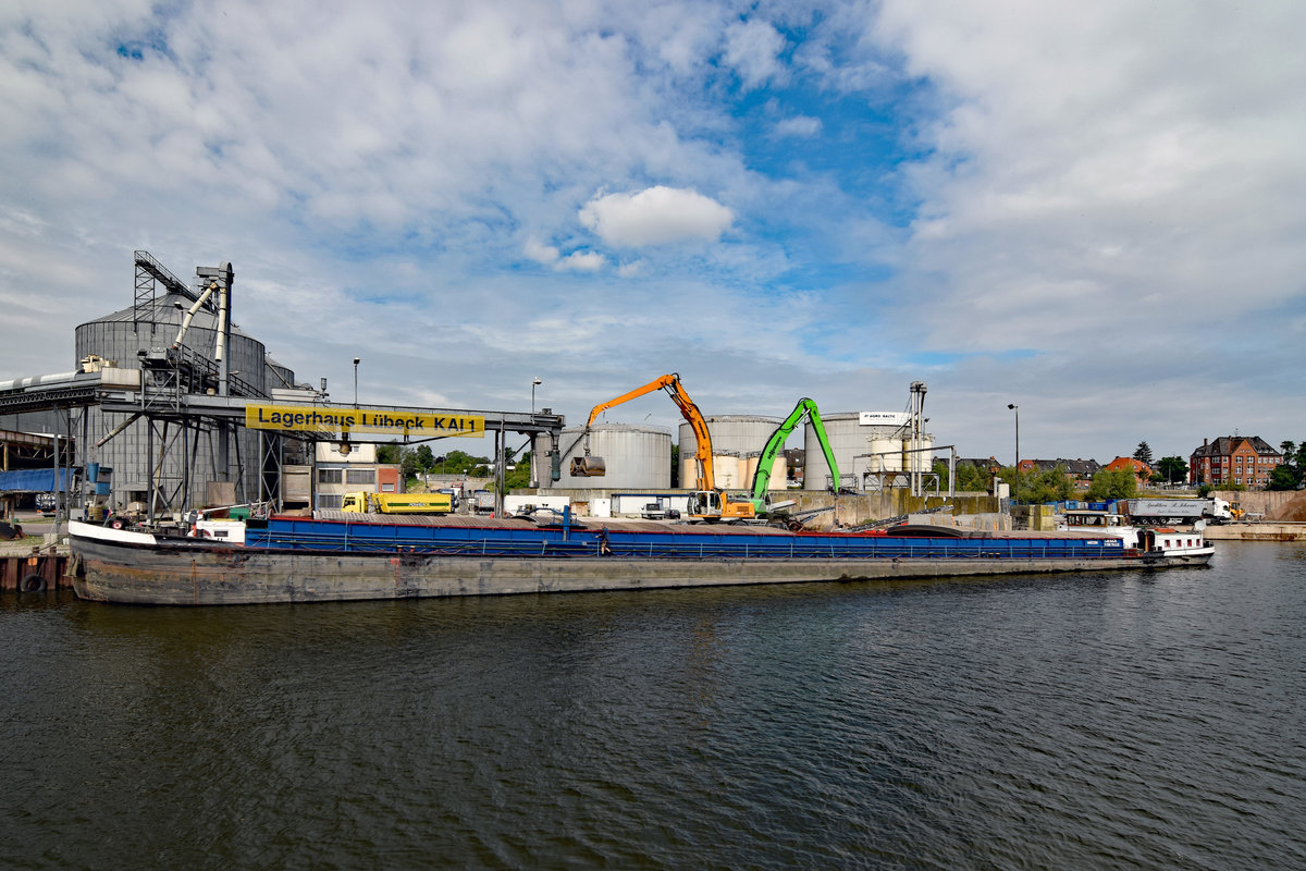 GEESTE (Europanummer 04023290) am 11.07.2019 im Hafen von Lübeck