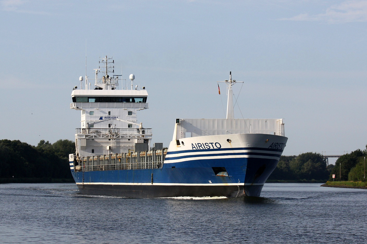 General Cargo Airisto (IMO:9213727) L.132,59m B.15,92m Baujahr:2000 am 22.08.2019 auf dem Nord-Ostsee-Kanal bei Schacht Audorf.