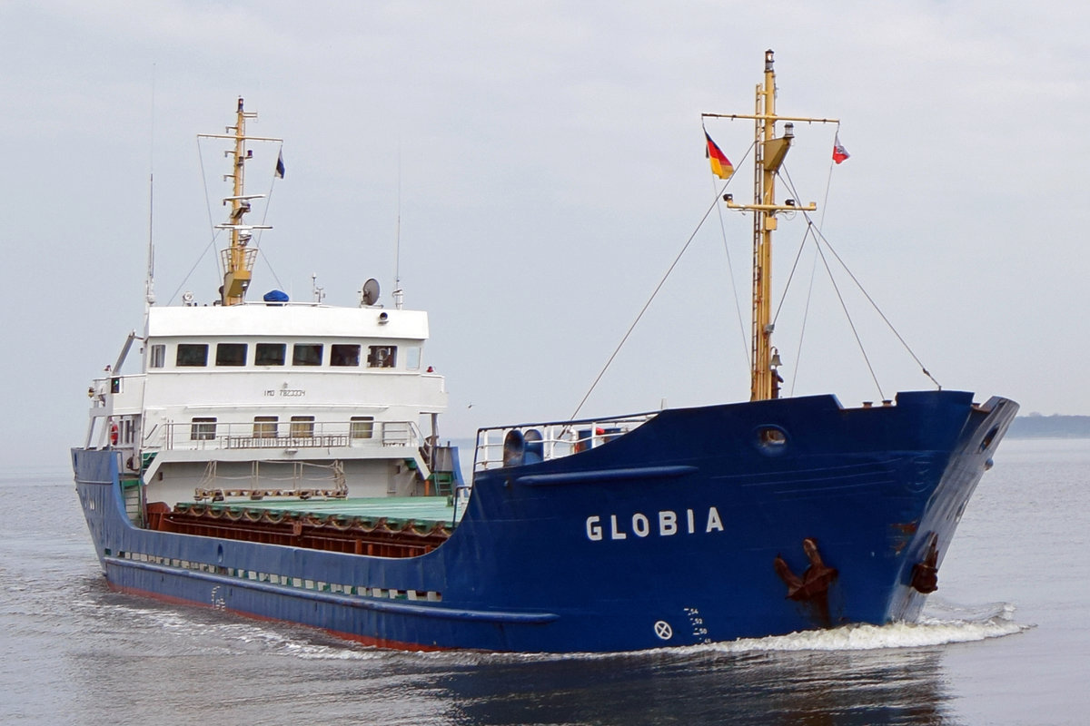 GLOBIA (IMO: 7823334, MMSI: 377455000) am 25.03.2018 in Lübeck-Travemünde einlaufend 