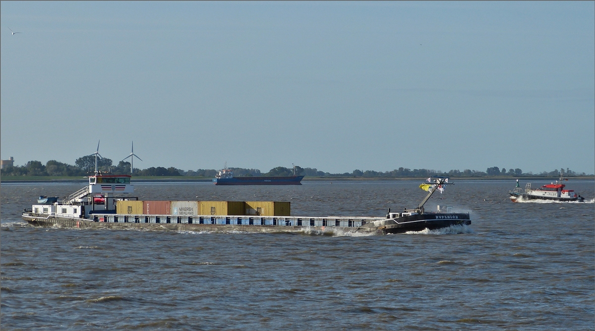 GMS „HYPERION“ IMO 02204724; Bj. 1972; L 85,3 m; B 9,5 m; auf der Weser nahe Bremerhaven zu Tal fahrend. 19.09.2019