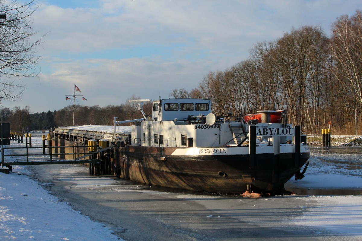 GMS Aby/Lou (04030930 , 67 x 8,2m) am 19.01.2016 im Unterwasser der Schleuse Wernsdorf in der Oder-Spree Wasserstrasse.