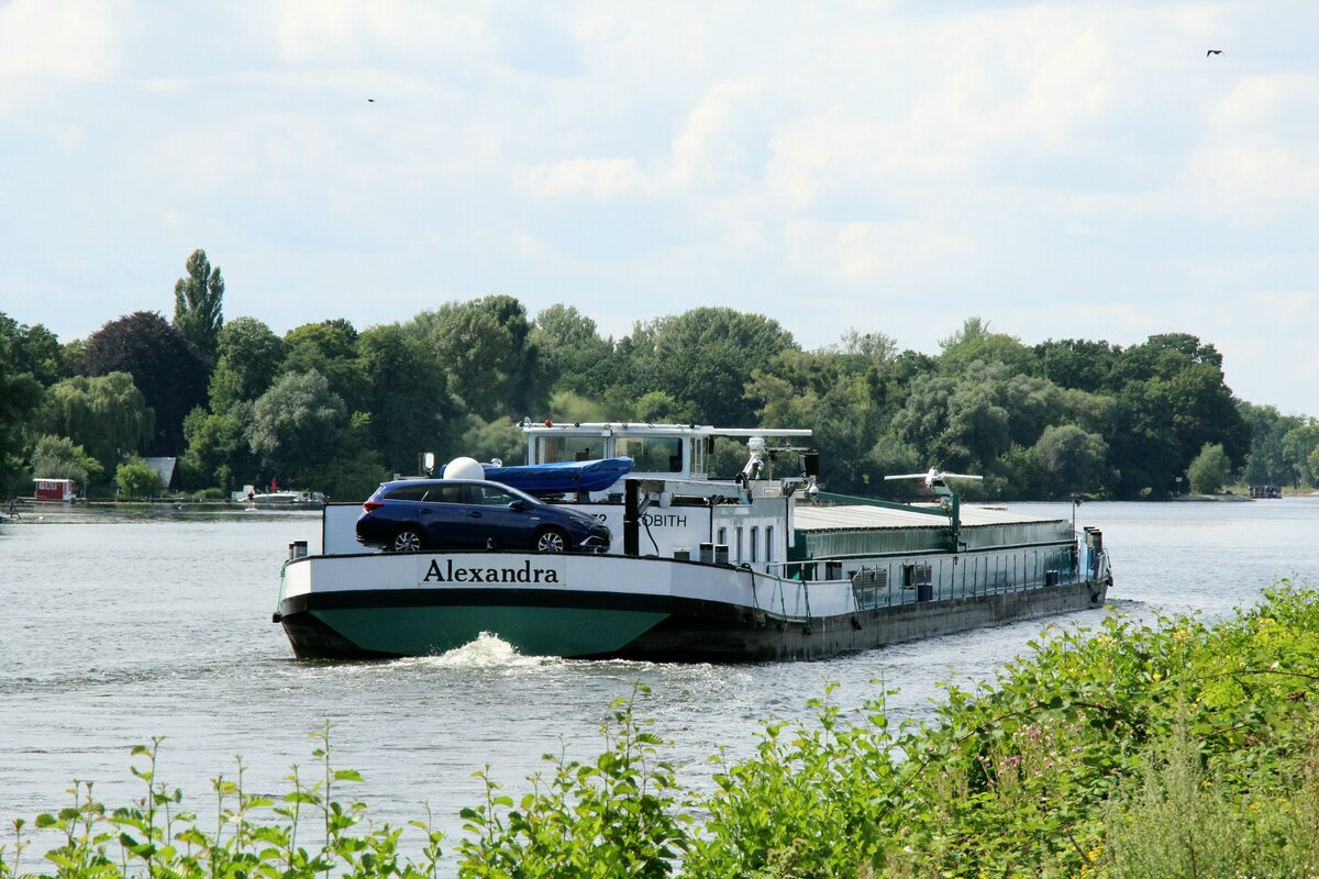 GMS  ALEXANDRA  (02318072 , 85 x 9m) am 03.08.2021 im  Weißer See / Sacrow-Paretzer-Kanal /  UNTERE HAVEL-WASSERSTRASSE  auf Talfahrt.