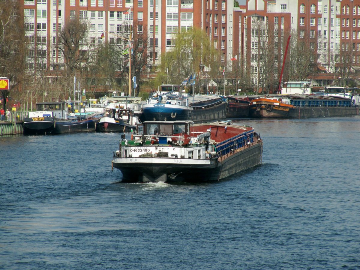 GMS Aller (04602490 , 67 x 8,20m) am 10.04.2018 auf der Havel in Berlin-Spandau zu Berg.