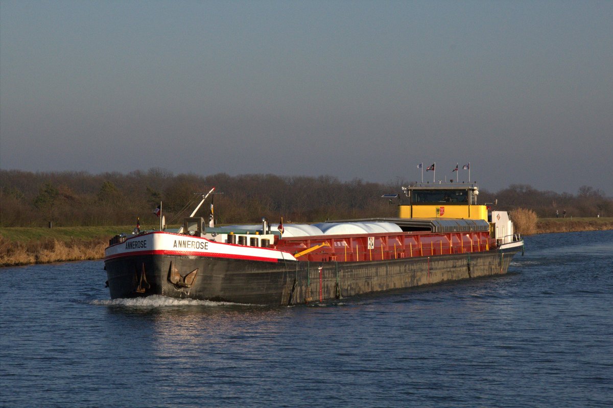 GMS Annerose (04007180 , 80 x 8,2m) am 17.01.2020 im Mittellandkanal zw. den km 320...319 auf Talfahrt.