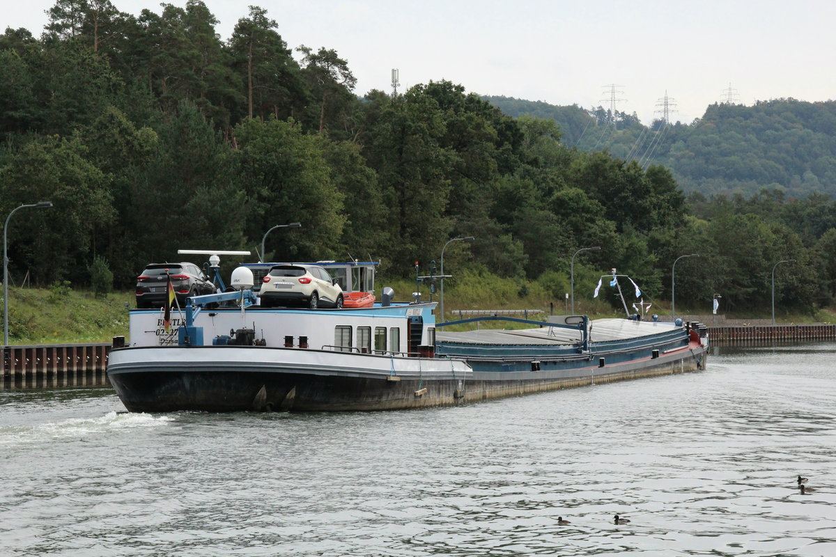 GMS Bentley (02327055 , 85 x 9,50m) am 07.09.2019 nach dem Verlassen der Schleuse Bachhausen im Main-Donau-Kanal auf Talfahrt Richtung Donau/Regensburg/Passau.