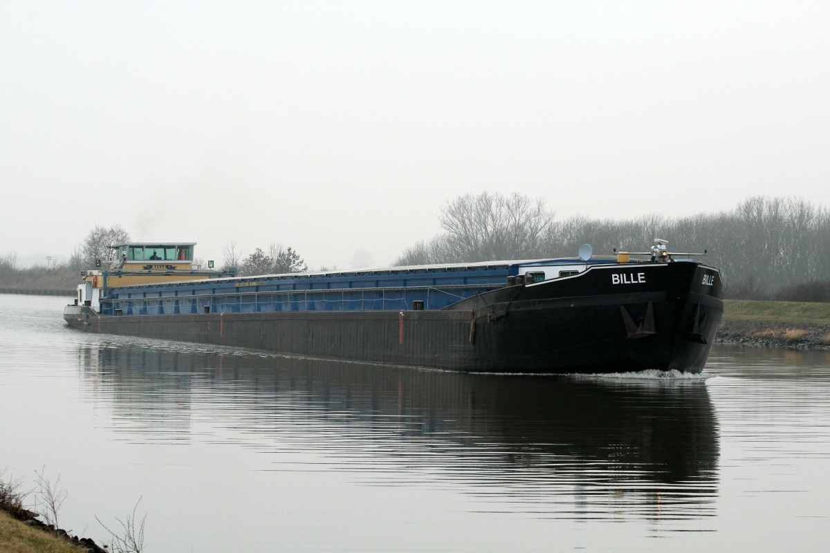 GMS Bille , 02315054 , 99,93 x 9,5 , am 06.03.2014 auf dem MLK Fahrtrichtung Osten / Schleuse Rothensee