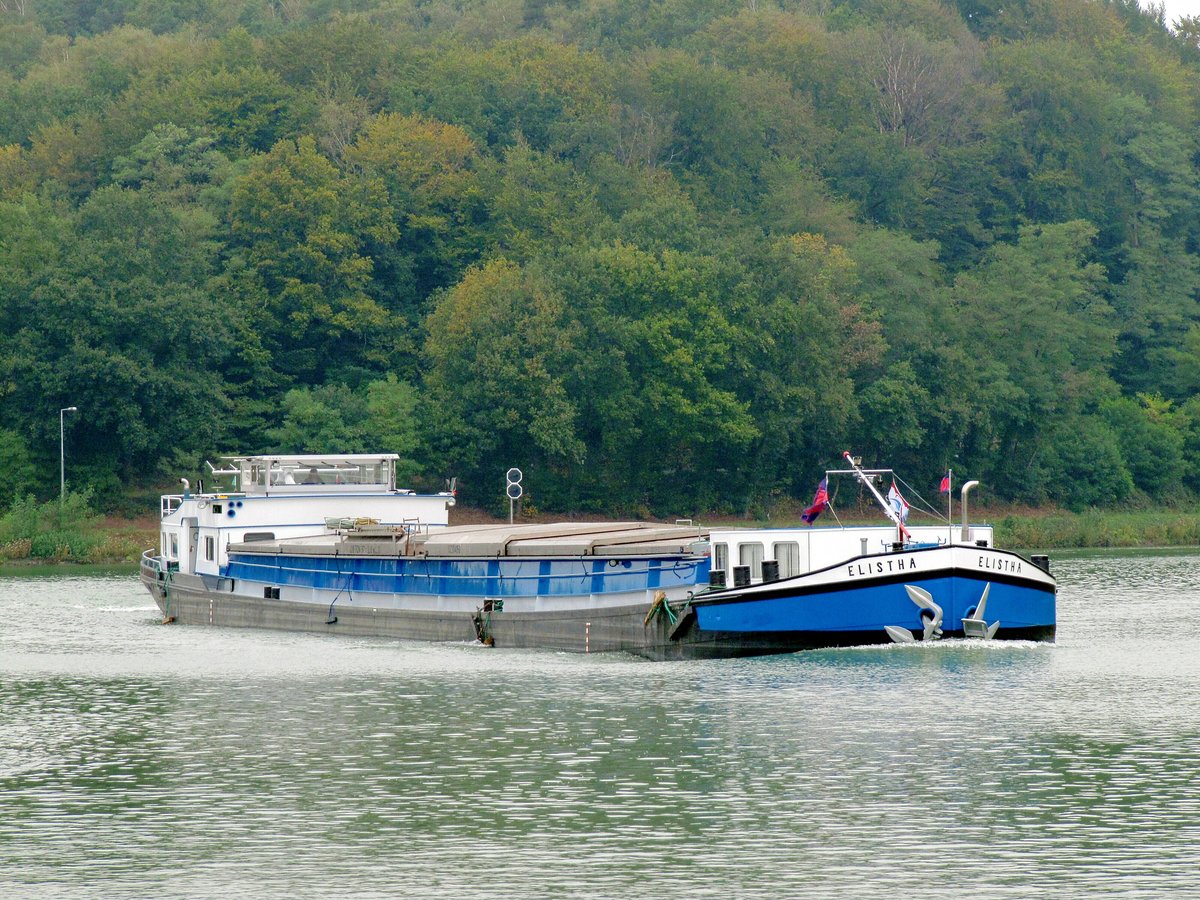 GMS  ELISTHA  (02304150 , 67 x 8,20m) am 03.10.2020 im Nassen Dreieck. Das GMS kam vom  MITTELLANDKANAL  zu Tal und bog nach Backbord in den  DORTMUND-EMS-KANAL  zu Berg ein.