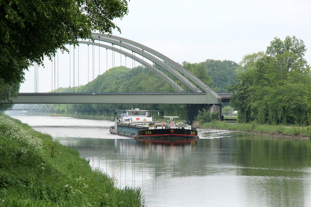 GMS Elka (04029710 , 80 x 9m) am 11.05.2018 im Dortmund-Ems-Kanal (DEK) zu Berg kurz v.d. Schleuse Altenrheine.