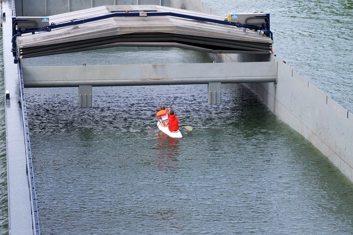 GMS Festine Vere (ENI:02323935) Wassereinbruch im Laderaum an der WDK-Schleuse Datteln am 29.04.2019