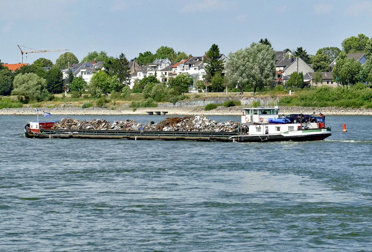 GMS  Inka  unterwegs mit Schrott auf dem Rhein in Bonn - 07.07.2017
