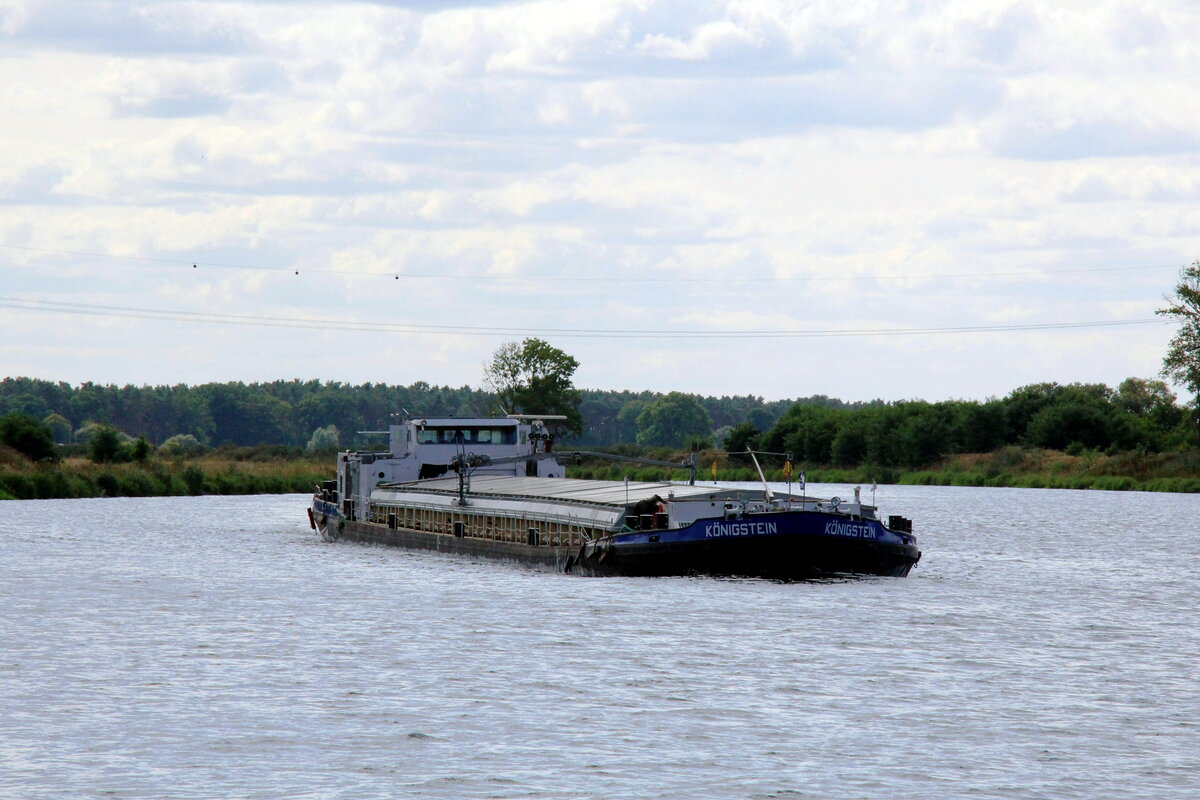 GMS  KÖNIGSTEIN  (04031220 , 80 x 8,20m)  am 24.08.2021 im  ELBE-HAVEL-KANAL  bei Güsen auf Bergfahrt.