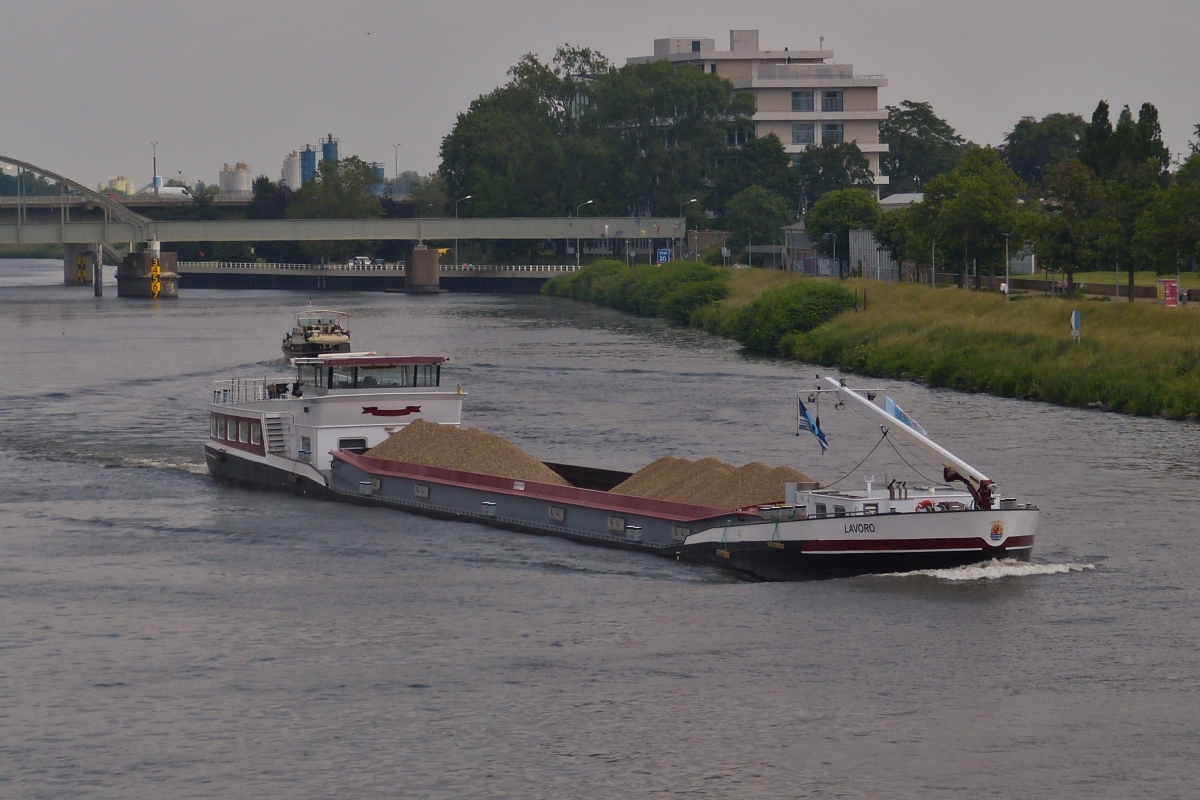 GMS LAVORO; (ENI 02325734); zu Berg auf der Maas in Maastricht. 06.2021