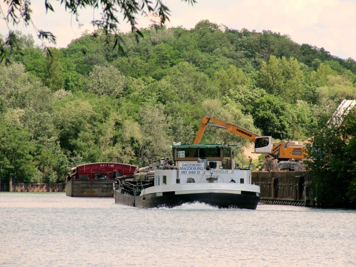 GMS  LIKERDEELER (04029080 , 67 x 8,20m) am 22.06.2020 beim Verholen im Kriensee / Langerhanskanal bei Rüdersdorf.