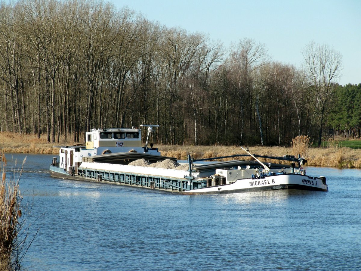 GMS Michael B (04031030 , 67 x 8,20m) war im 15.02.2019 im Elbe-Havelkanal zw. Kader Schleuse und der Schleuse Wusterwitz auf dem Weg nach Berlin.